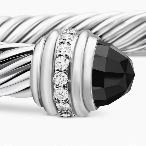 David Yurman Classic Cable Bracelet with Black Onyx and diamond accents - Picture 4 of 12